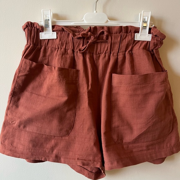 Linen look crop top shorts set - Picture 3 of 5